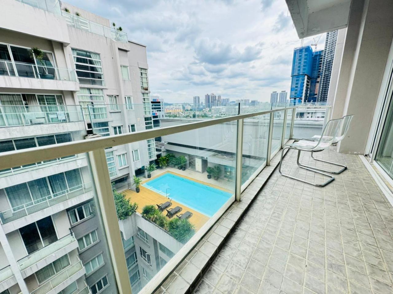 Bintang Goldhill * Kuala Lumpur